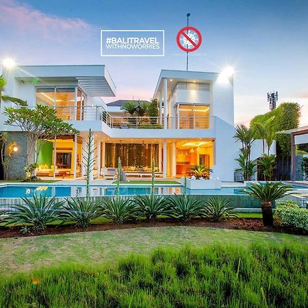 Phocea Golf View Villa By Premier Hospitality Asia Pecatu Buitenkant foto